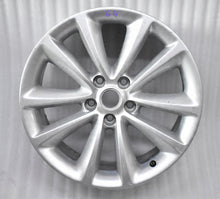 Laden Sie das Bild in den Galerie-Viewer, 1x Alufelge 18 Zoll 8.0&quot; 5x115 46ET Glanz Grau 13259251 Opel Astra J Zafira C