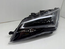 Laden Sie das Bild in den Galerie-Viewer, Frontscheinwerfer Seat Leon 5F1941007D LED Links Scheinwerfer Headlight SCH2617393311ew