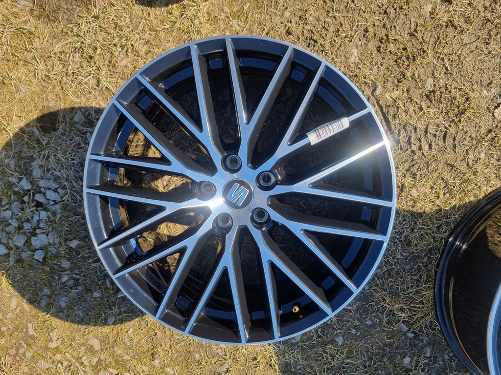 1x Alufelge 19 Zoll 8.0" 5x112 50ET Glanz 5F0071490A Seat Leon Rim Wheel FEL8895010286qh