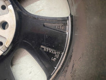 Load image into Gallery viewer, 1x Alufelge 17 Zoll 7.5" 5x112 52ET Glanz Graphit 6856062 BMW F39 X1 F48 Mg FEL8993833092rf