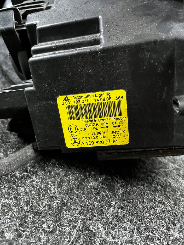 Frontscheinwerfer Mercedes-Benz A1698201161 Xenon Links Scheinwerfer Headlight SCH8438885723it