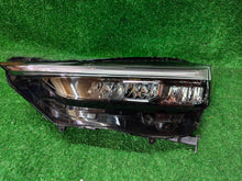 Laden Sie das Bild in den Galerie-Viewer, Frontscheinwerfer Honda Hrv Hr-V Links Scheinwerfer Headlight SCH1309540384pr