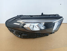 Laden Sie das Bild in den Galerie-Viewer, Frontscheinwerfer Mercedes-Benz W177 1779064803 LED Rechts Headlight SCH6637574279ds