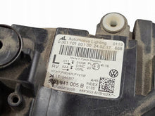 Laden Sie das Bild in den Galerie-Viewer, Frontscheinwerfer VW Tiguan 5NB941005B Links Scheinwerfer Headlight SCH9720652102ky