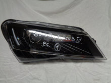 Laden Sie das Bild in den Galerie-Viewer, Frontscheinwerfer Skoda Superb III 3V1941016B LED Rechts Scheinwerfer Headlight
