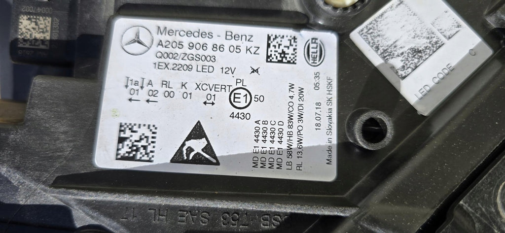 Frontscheinwerfer Mercedes-Benz W205 2059068605 LED Rechts Headlight SCH4247708785oo