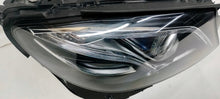 Laden Sie das Bild in den Galerie-Viewer, Frontscheinwerfer Mercedes-Benz W213 A2139069608 LED Rechts Headlight SCH4336368629vp