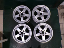 Laden Sie das Bild in den Galerie-Viewer, 4x Alufelge 16 Zoll 7.0" 5x112 35ET Glanz Silber 8W0601025 Audi Rim Wheel FEL8337356227lp