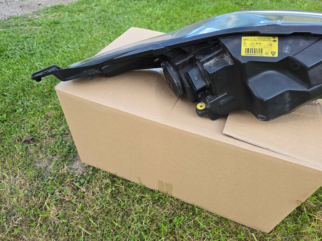 Frontscheinwerfer Ford Fiesta I 1EJ24704501 8A6113W030AF Links Headlight SCH7644227574nl