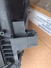 Load image into Gallery viewer, Frontscheinwerfer Toyota Rav 4 IV LED Rechts Scheinwerfer Headlight SCH9715928132er