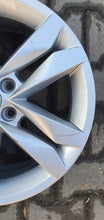 Laden Sie das Bild in den Galerie-Viewer, 1x Alufelge 16 Zoll 6.0" 5x100 45ET Glanz Silber 6VA601025 Skoda Fabia Iv FEL9532346425zz