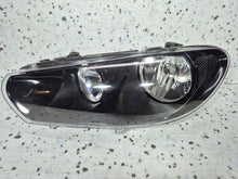 Laden Sie das Bild in den Galerie-Viewer, Frontscheinwerfer VW Scirocco 89319959 Ein Satz Scheinwerfer Headlight