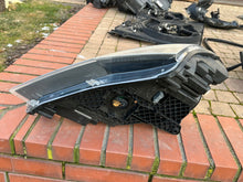 Laden Sie das Bild in den Galerie-Viewer, Frontscheinwerfer Skoda Superb III 3V1941015B Xenon Links Scheinwerfer Headlight