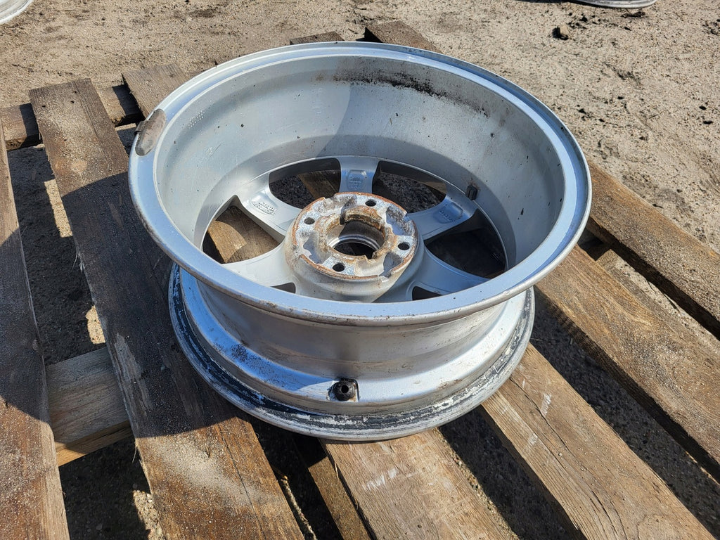 1x Alufelge 15 Zoll 6.0" 4x108 23ET 9673773577 Peugeot Rim Wheel