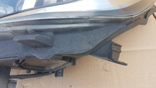 Load image into Gallery viewer, Frontscheinwerfer Toyota Hilux Full LED Links Scheinwerfer Headlight SCH8980561077lb