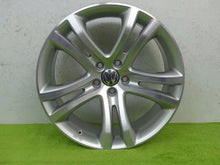 Laden Sie das Bild in den Galerie-Viewer, 1x Alufelge 19 Zoll 9.0" 5x112 5N0601025G VW Tiguan Rim Wheel FEL8100495243br