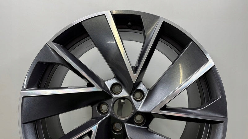 1x Alufelge 20 Zoll 8.0" 5x112 45ET Glanz Graphit 5LA601025 Mg Octavia Rim Wheel FEL9634127715bo