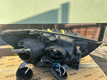 Laden Sie das Bild in den Galerie-Viewer, Frontscheinwerfer Mitsubishi Asx Xenon Ein Stück (Rechts oder Links) Headlight