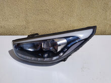 Load image into Gallery viewer, Frontscheinwerfer Hyundai Ix35 92101-2SXXX Xenon Links Scheinwerfer Headlight