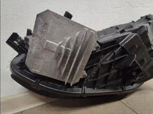 Laden Sie das Bild in den Galerie-Viewer, Frontscheinwerfer Tesla 3 1077376-50 LED Rechts Scheinwerfer Headlight