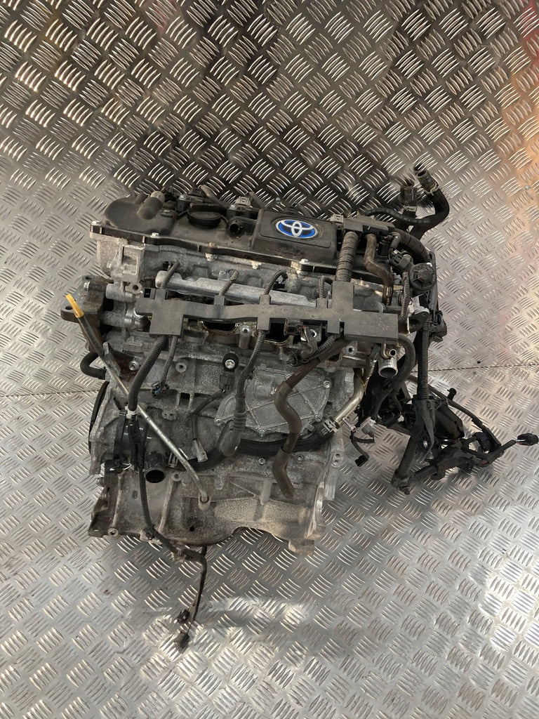 Motor Toyota Corolla 2ZR-FXE 1.8 59TKm 2020 Hybrid Engine Komplett