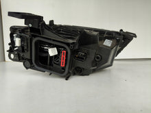 Laden Sie das Bild in den Galerie-Viewer, Frontscheinwerfer Opel Astra L 9851881680 Full LED Ein Stück (Rechts oder Links) SCH7162867796xq