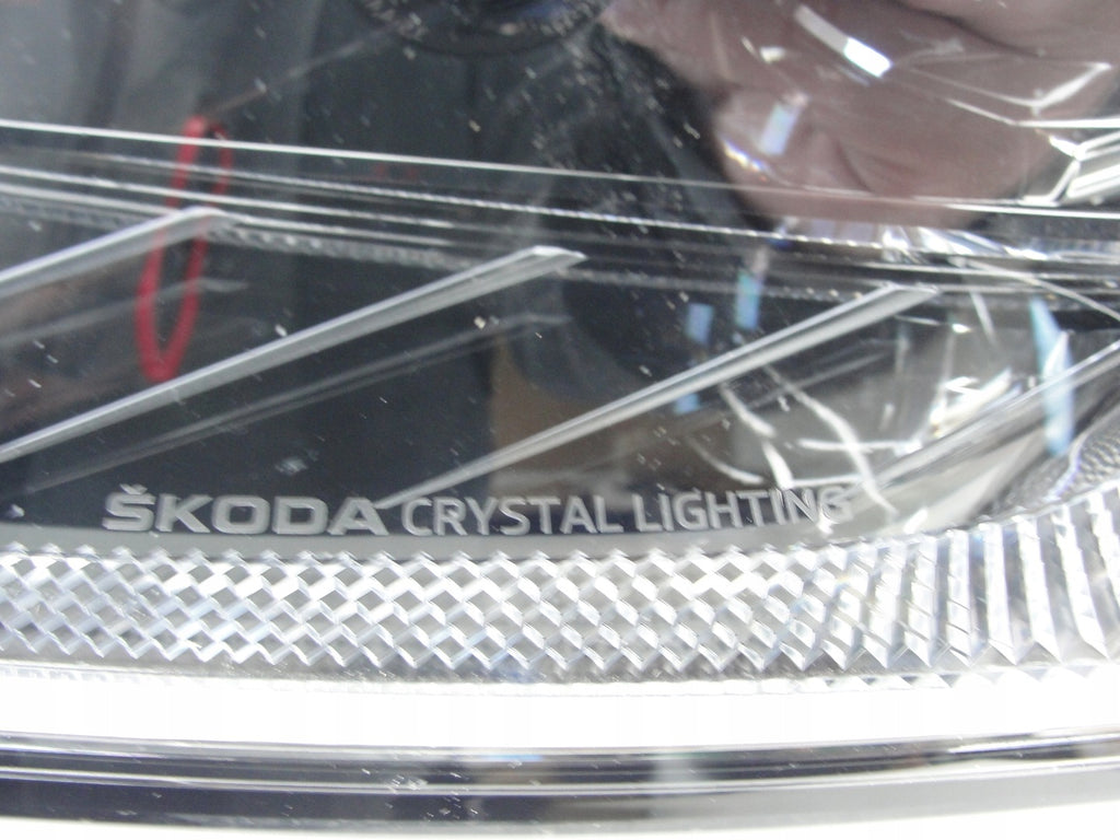 Frontscheinwerfer Skoda Octavia IV 5E4941015A LE18A6419 Full LED Links Headlight SCH9121627145za
