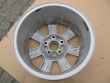 Laden Sie das Bild in den Galerie-Viewer, 1x Alufelge 16 Zoll 7.5" 5x112 45ET Matt Silber 8K0601025A Audi A4 B8 Rim Wheel FEL8909670731xx