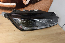 Laden Sie das Bild in den Galerie-Viewer, Frontscheinwerfer Skoda Octavia IV 5E4941016A Full LED Rechts Headlight SCH1195904446lj
