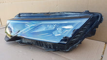Laden Sie das Bild in den Galerie-Viewer, Frontscheinwerfer Skoda Octavia IV 5E4941035 Full LED Links Headlight SCH1387882157of