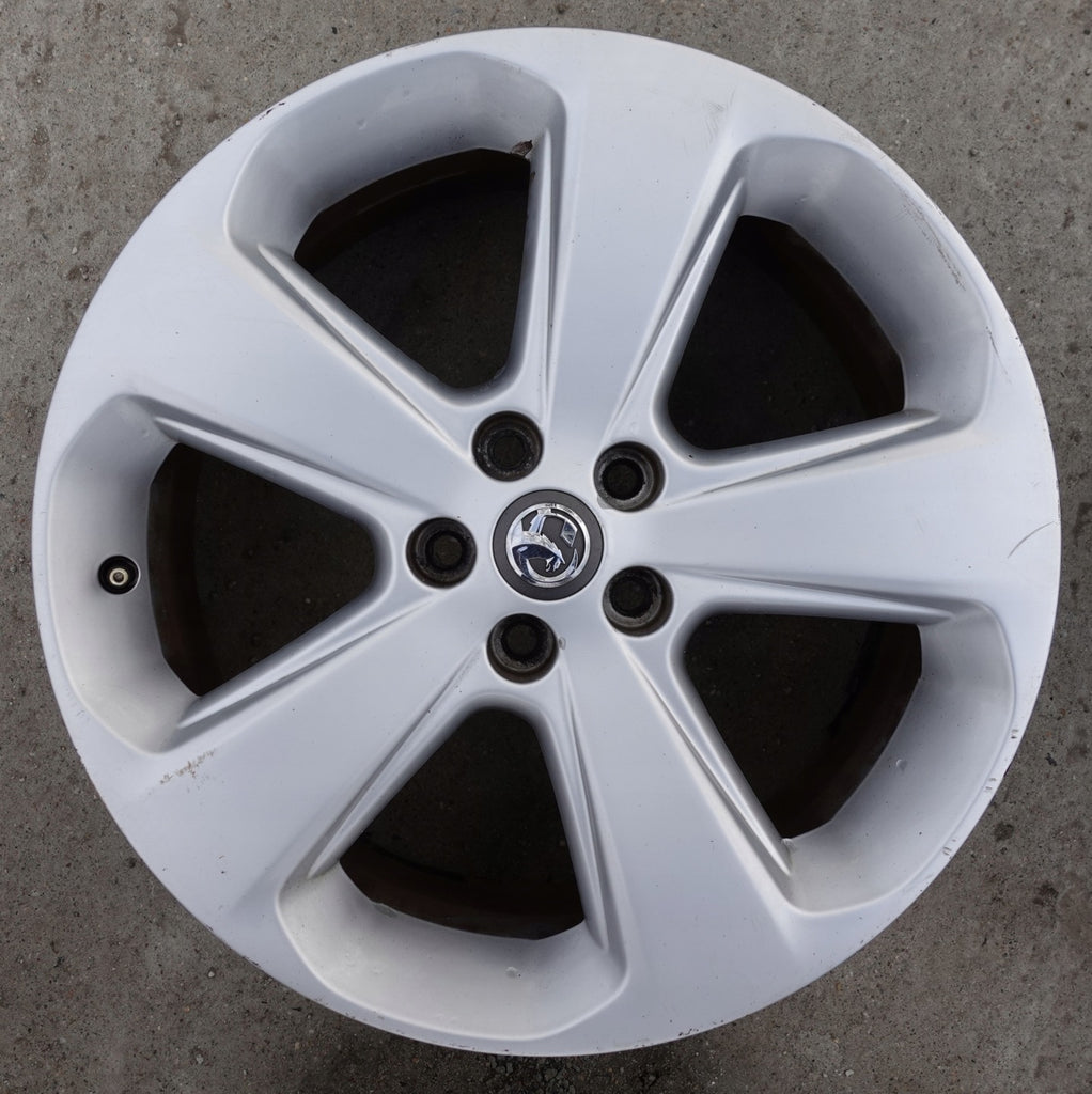 4x Alufelge 18 Zoll 7.0" 5x105 38ET Silber 95181597 95145409 Opel Mokka FEL5676218576pm