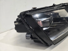 Load image into Gallery viewer, Frontscheinwerfer Skoda Octavia III 5E1941018D Rechts Scheinwerfer Headlight SCH2653141783gl