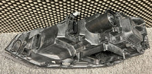 Laden Sie das Bild in den Galerie-Viewer, Frontscheinwerfer VW Polo 2G1941036F Rechts Scheinwerfer Headlight SCH9836692282tl