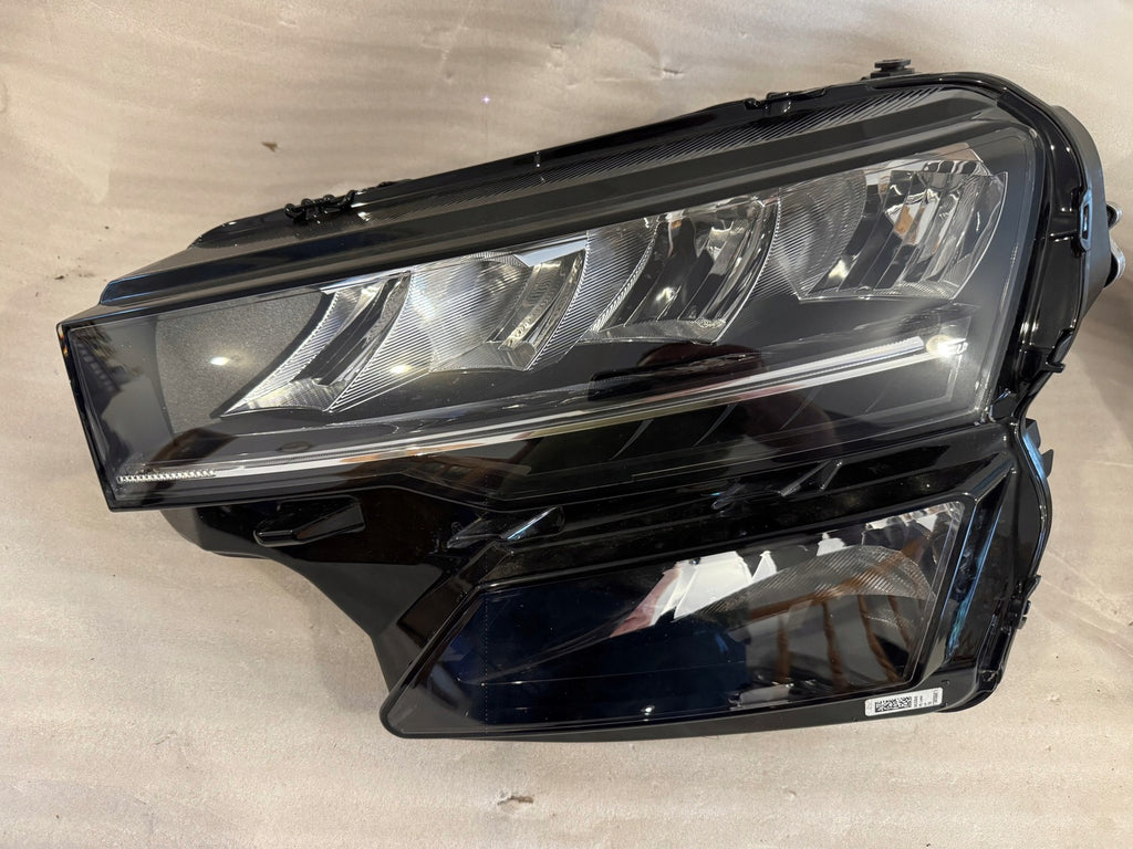 Frontscheinwerfer Skoda Karoq 57B941009 Links Scheinwerfer Headlight SCH9589306391kz