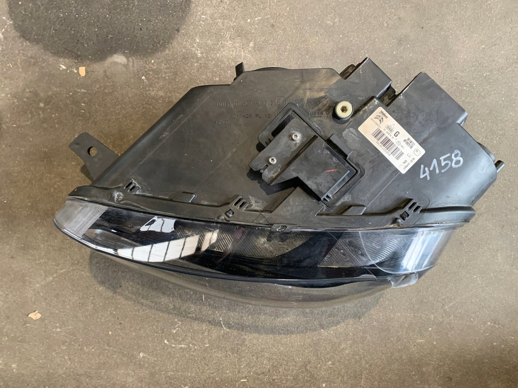 Frontscheinwerfer Citroën Berlingo 9816825180 Links Scheinwerfer Headlight