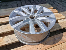 Load image into Gallery viewer, 1x Alufelge 16 Zoll 6.5" 5x112 Glanz Silber 3G0601025 VW Passat Touran Rim Wheel FEL7930952516yd