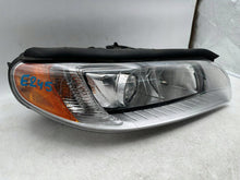 Laden Sie das Bild in den Galerie-Viewer, Frontscheinwerfer Volvo S80 II V70 III 31383541 Rechts Scheinwerfer Headlight SCH2181089642rj