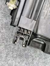 Load image into Gallery viewer, Frontscheinwerfer Audi A6 C8 4K0941034 1ZX013376-02 LED Rechts Headlight