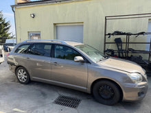 Laden Sie das Bild in den Galerie-Viewer, Frontscheinwerfer Toyota Avensis Ein Stück (Rechts oder Links) Headlight SCH8182006293in