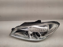 Laden Sie das Bild in den Galerie-Viewer, Frontscheinwerfer Skoda Fabia II Links Scheinwerfer Headlight