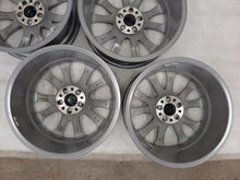 Laden Sie das Bild in den Galerie-Viewer, 4x Alufelge 18 Zoll 8.0&quot; 5x112 38ET A2534011500 Mercedes-Benz Glc C253 Rim Wheel