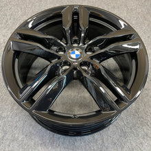 Laden Sie das Bild in den Galerie-Viewer, 4x Alufelge 18 Zoll 7.5&quot; 5x112 51ET Glanz Silber 7850456 BMW X1 F48 Rim Wheel