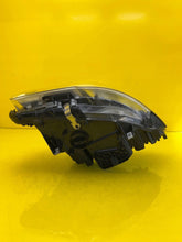 Laden Sie das Bild in den Galerie-Viewer, Frontscheinwerfer BMW 5 F11 F10 7378519-05 LED Links Scheinwerfer Headlight SCH3963616832ay