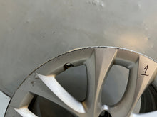 Laden Sie das Bild in den Galerie-Viewer, 1x Alufelge Zoll 6855088 BMW 1 7 Rim Wheel