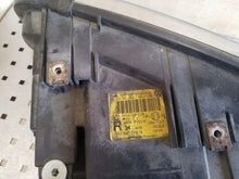 Load image into Gallery viewer, Frontscheinwerfer VW Transporter V 0301191302 1305235738 Rechts Headlight SCH3398573759dd