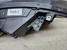Laden Sie das Bild in den Galerie-Viewer, Frontscheinwerfer Renault Espace V 260605819R LED Links Scheinwerfer Headlight SCH1349605334pe