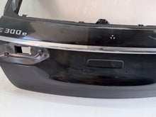 Load image into Gallery viewer, Heckklappe Mercedes-Benz W213 APJ1300 Rückseite kofferraumklappe Tailgate