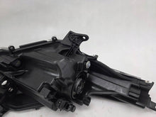 Laden Sie das Bild in den Galerie-Viewer, Frontscheinwerfer Toyota IV Yaris EUK06 Links Scheinwerfer Headlight SCH9827104989if