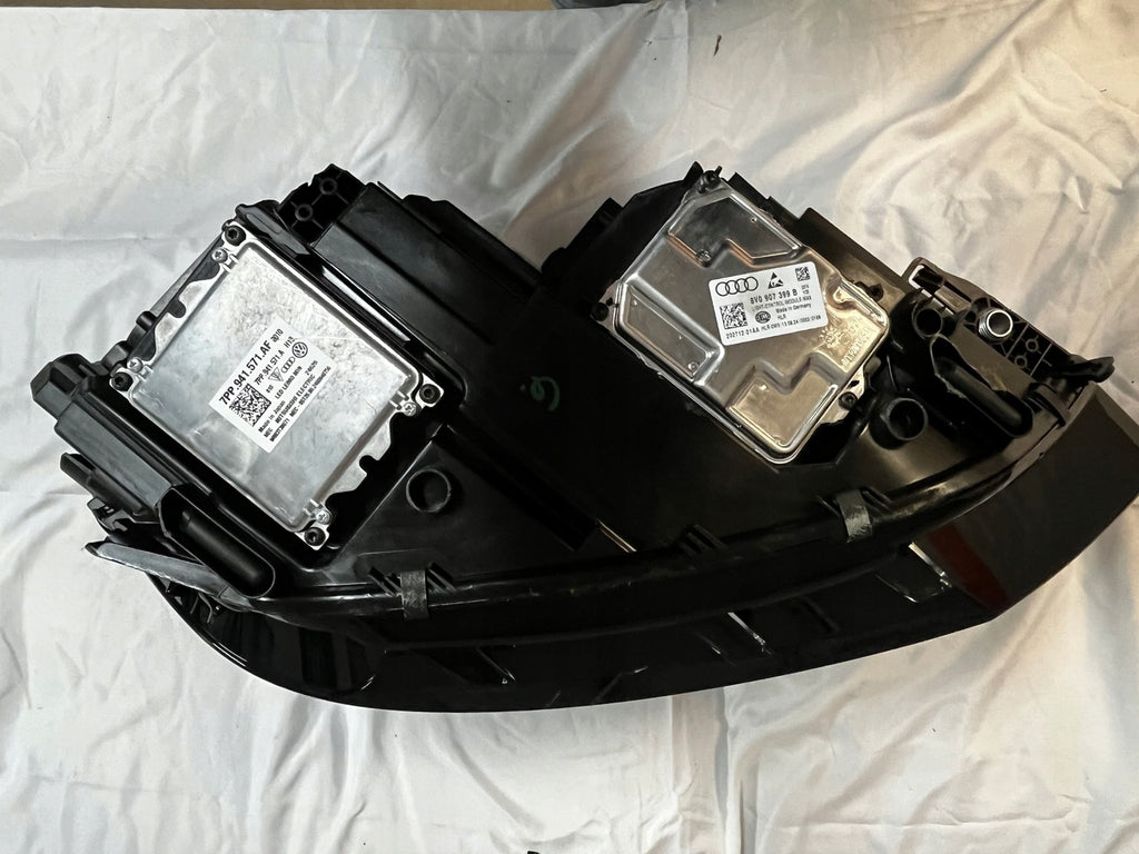 Frontscheinwerfer VW Touran 5TB941081D Links Scheinwerfer Headlight