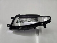 Laden Sie das Bild in den Galerie-Viewer, Frontscheinwerfer VW Passat B8 3G0941700 LED Rechts Scheinwerfer Headlight SCH5335355015bt